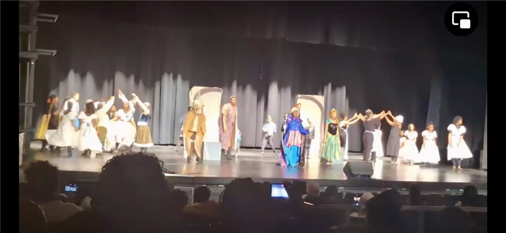  Frozen Jr cast performing onstage at DSA school